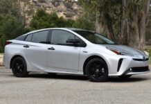 ¿Qué autos son los más eficientes en consumo de combustible en el 2025?